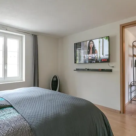 Spirit - Balkon Mit Seesicht - Parkplatz Brienz (Bern)